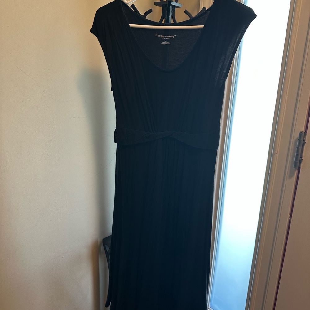 Liz Lange maternity size small